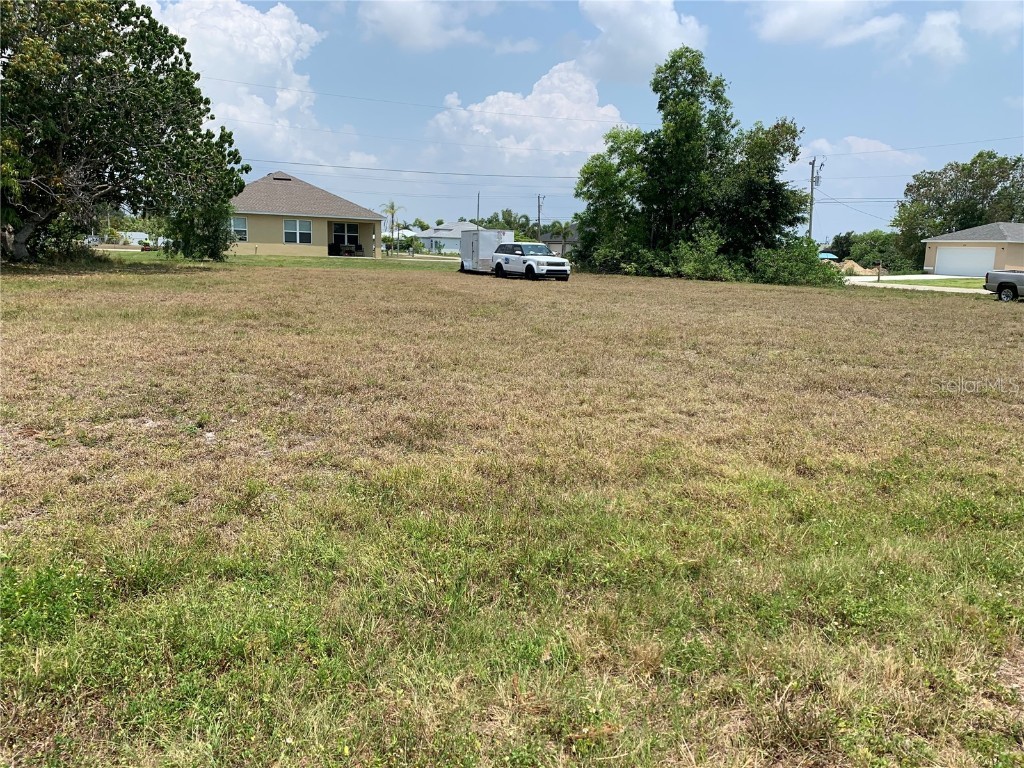 139 SE 2nd Avenue Cape Coral FL 33990 U8242427 image1