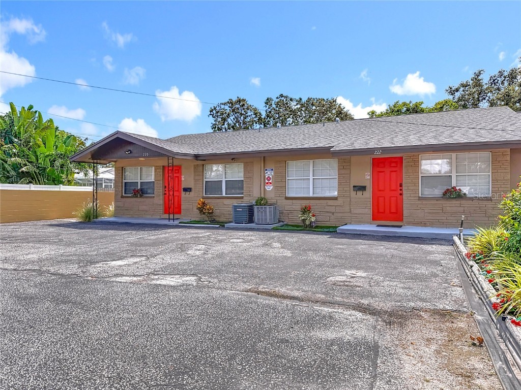 139 SE Jefferson Circle N Saint Petersburg FL 33703 TB8436497 image48