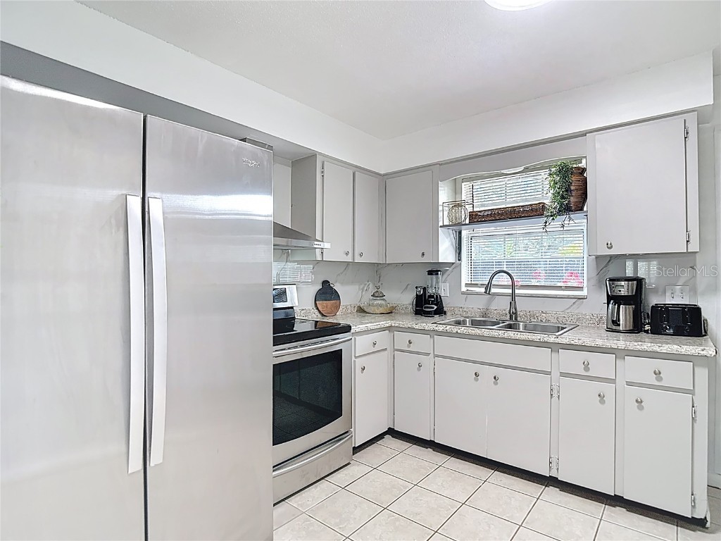 139 SE Jefferson Circle N Saint Petersburg FL 33703 TB8436497 image58