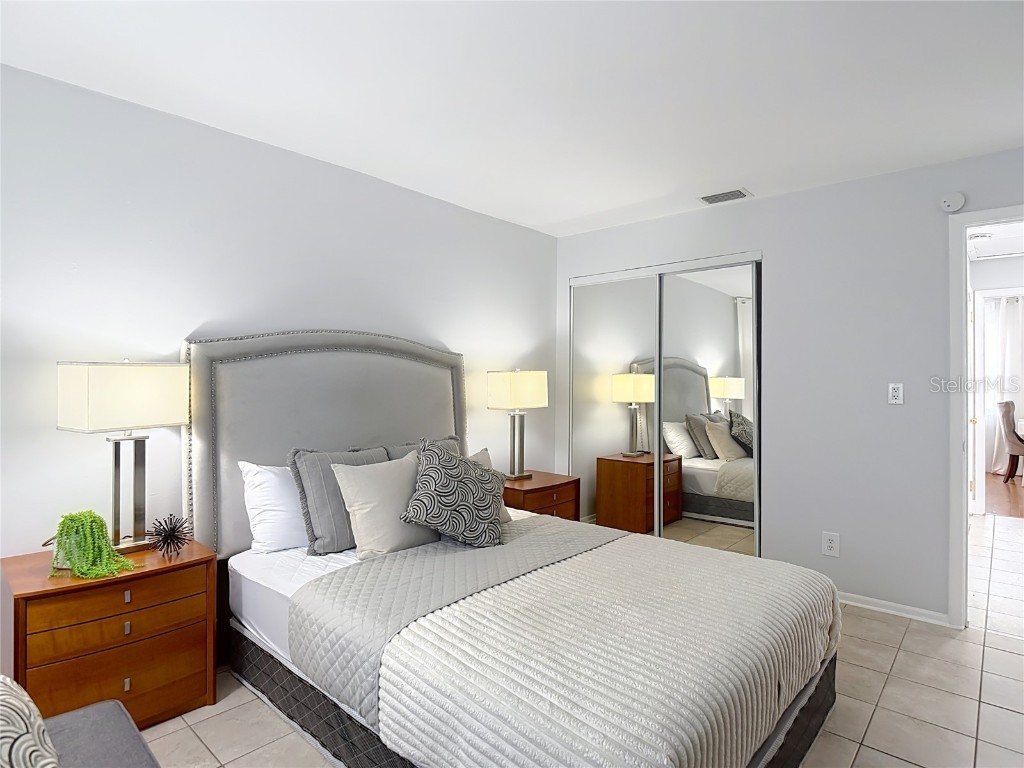 139 SE Jefferson Circle N Saint Petersburg FL 33703 TB8436497 image67