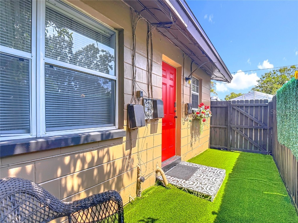 139 SE Jefferson Circle N Saint Petersburg FL 33703 TB8436497 image74