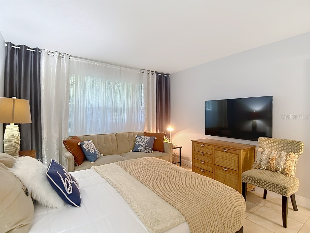 139 SE Jefferson Circle N Saint Petersburg FL 33703 TB8436497 image92