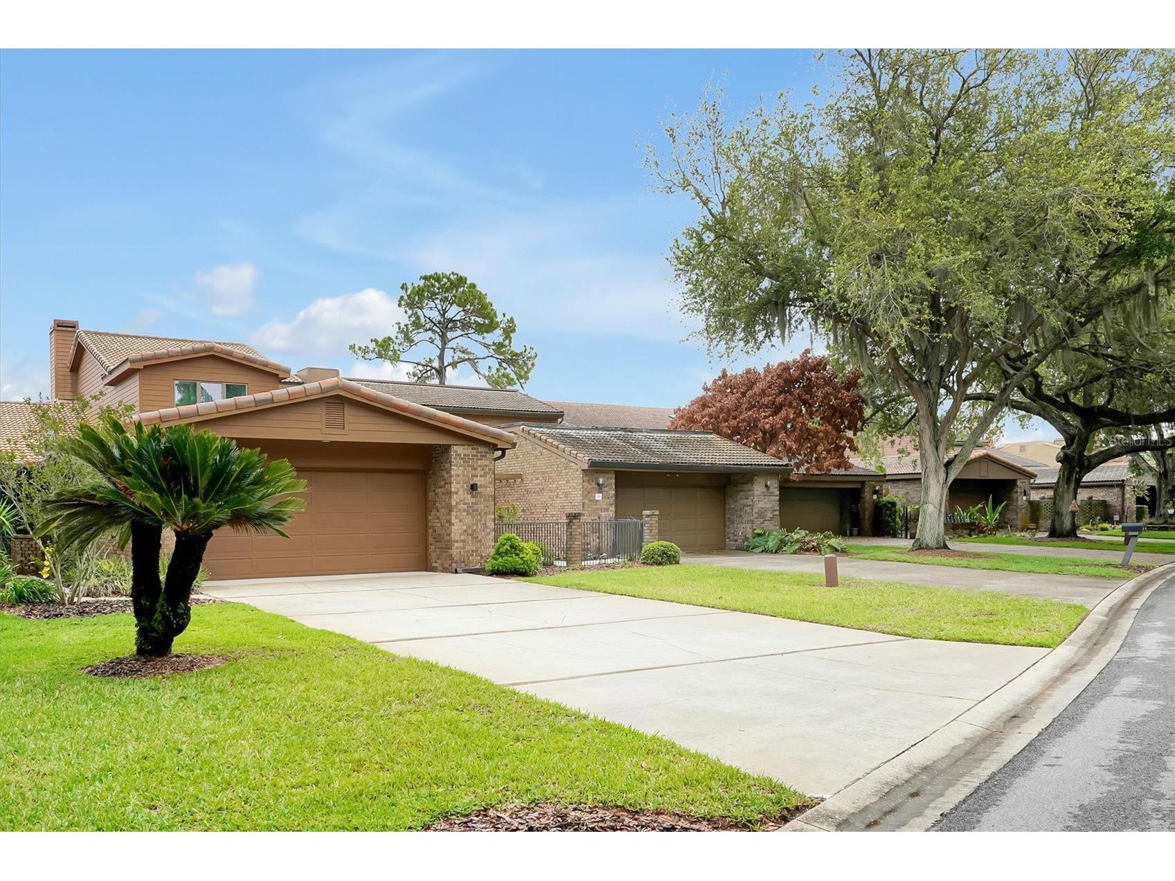 139 Woden Way Winter Haven FL 33884 - LAKE ELOISE P4938404 image2