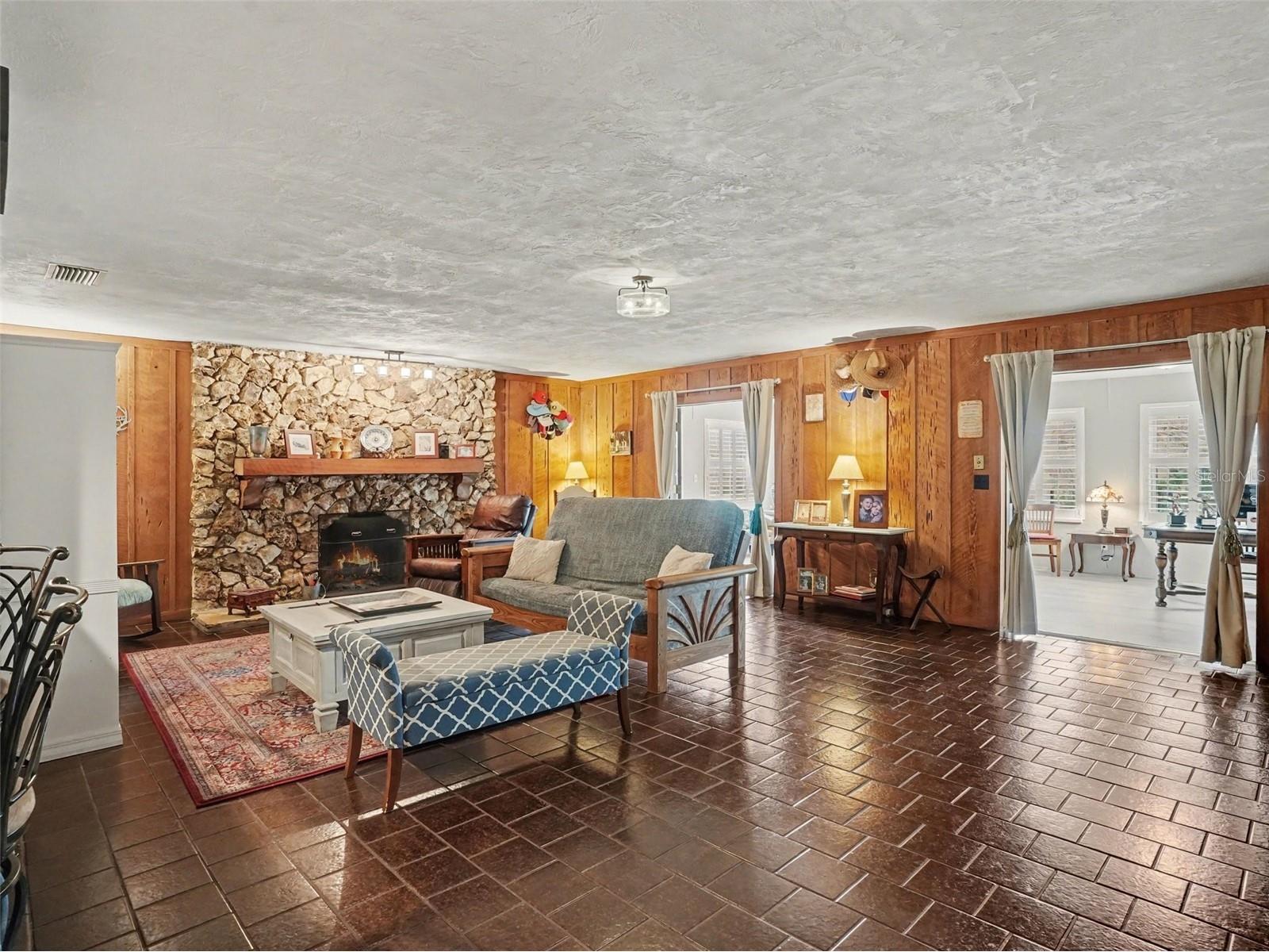 1390 E Ohio Avenue Lake Helen FL 32744 O6388675 image3
