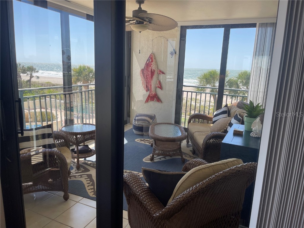 1390 Gulf Boulevard #201 Clearwater Beach FL 33767 - GULF OF MEXICO U8196596 image1