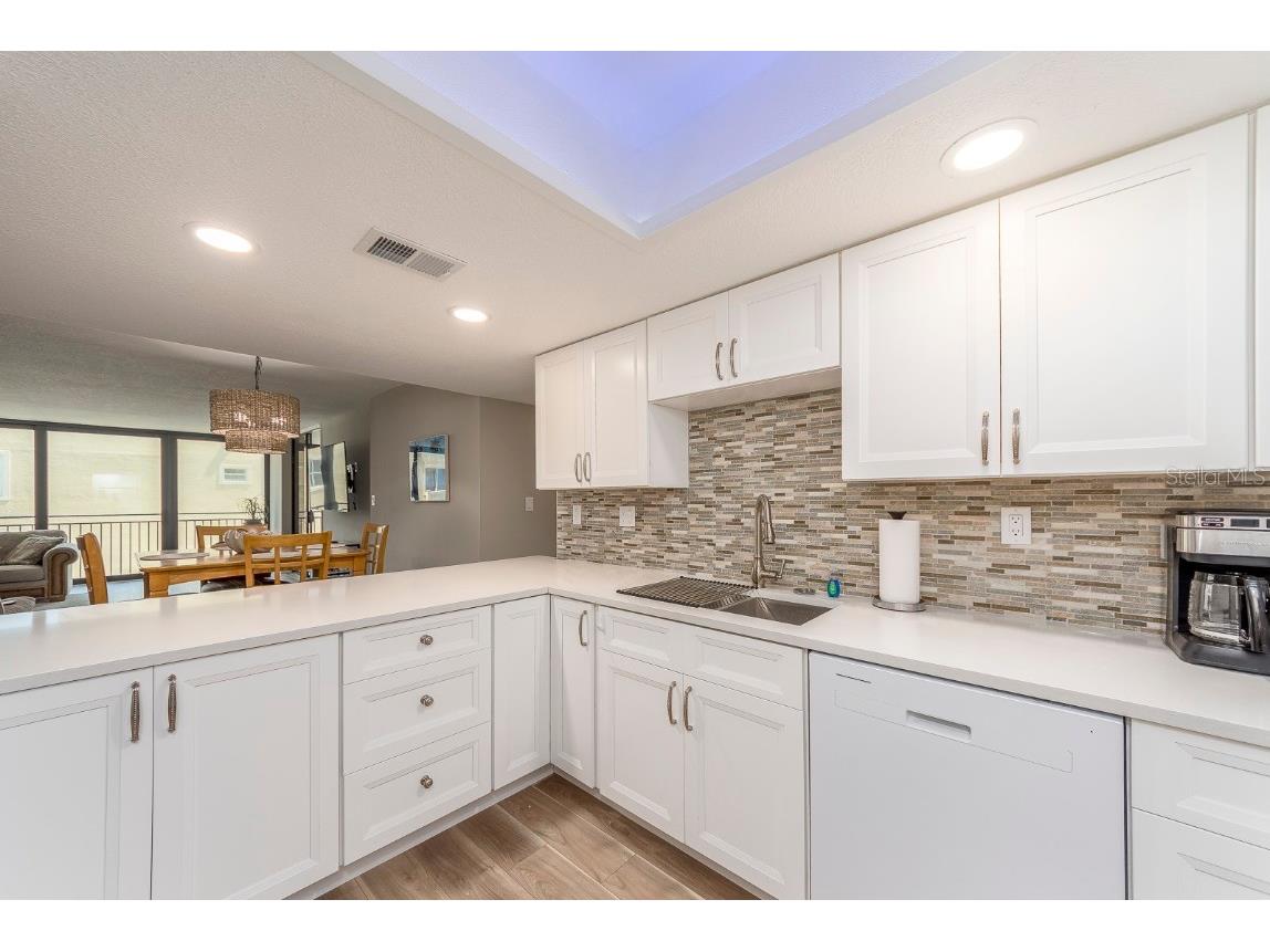 1390 Gulf Boulevard #804 Clearwater Beach FL 33767 TB8448005 image7