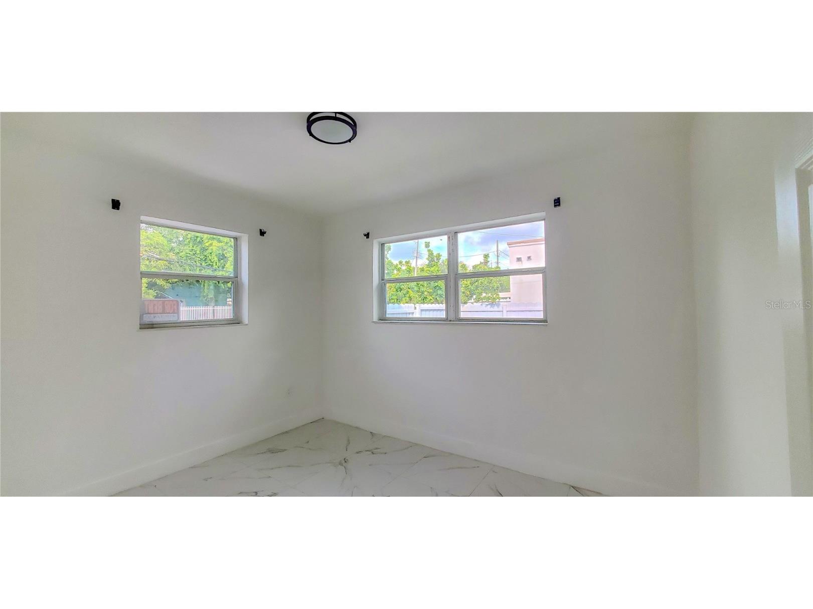 1390 NW 29th Terrace #1390-1392 Miami FL 33142 O6350304 image11