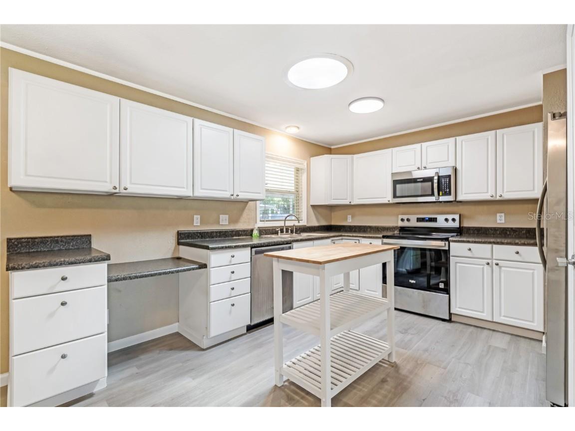 1390 Powers Avenue Daytona Beach FL 32117 V4945135 image10