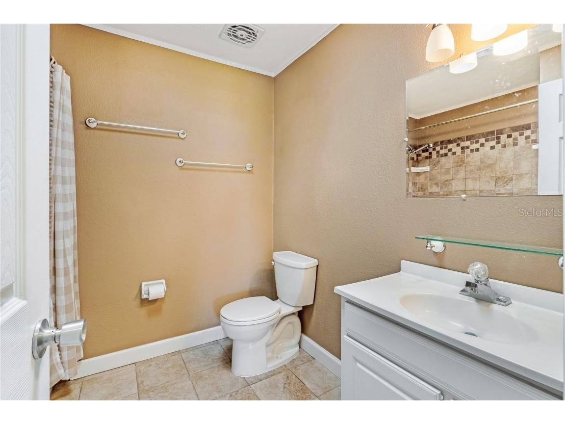 1390 Powers Avenue Daytona Beach FL 32117 V4945135 image14