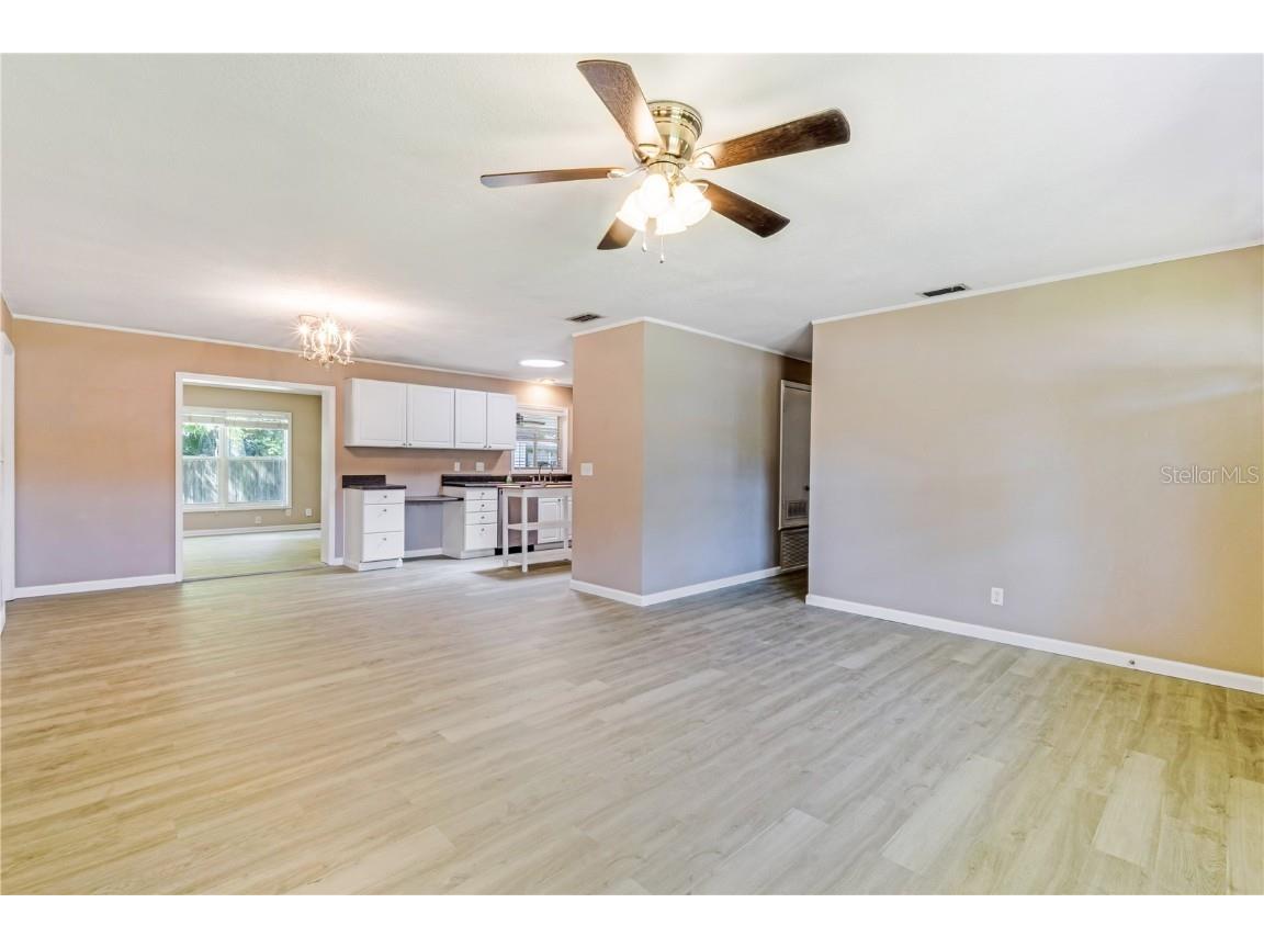 1390 Powers Avenue Daytona Beach FL 32117 V4945135 image9