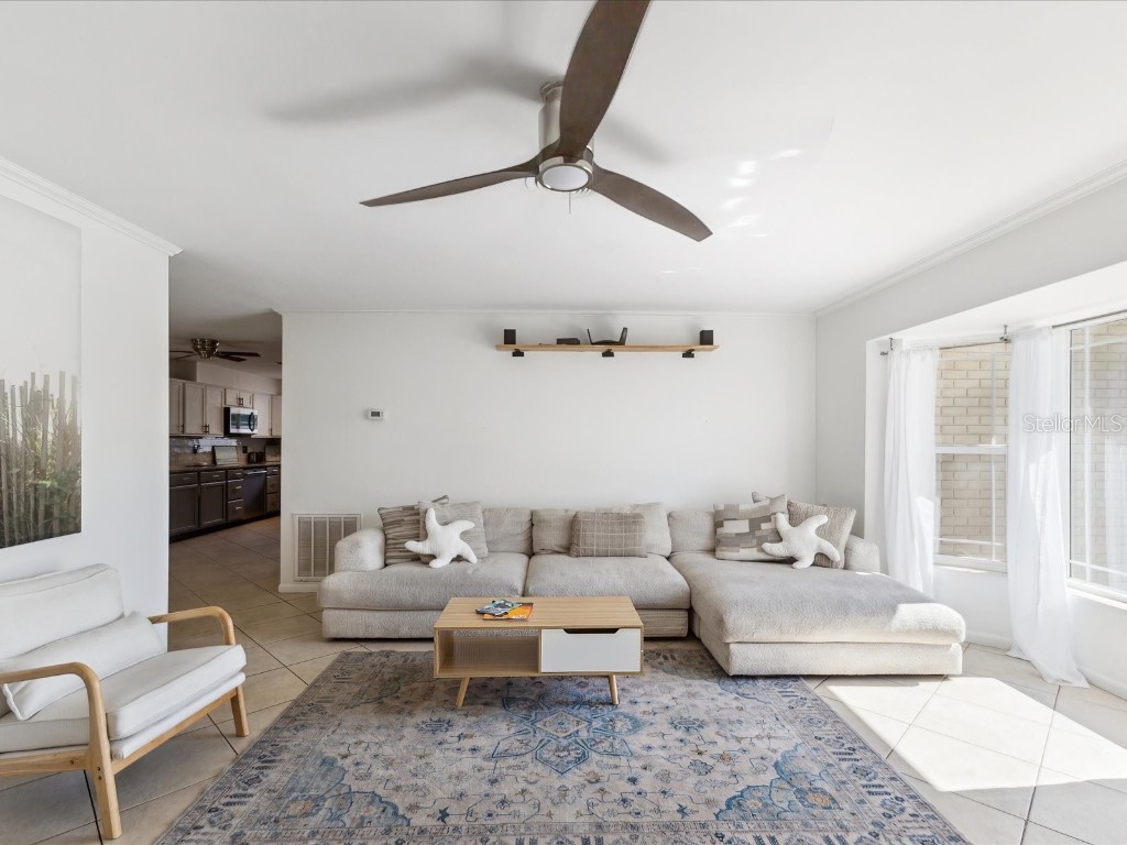 1390 S Hillcrest Avenue Clearwater FL 33756 TB8375760 image2