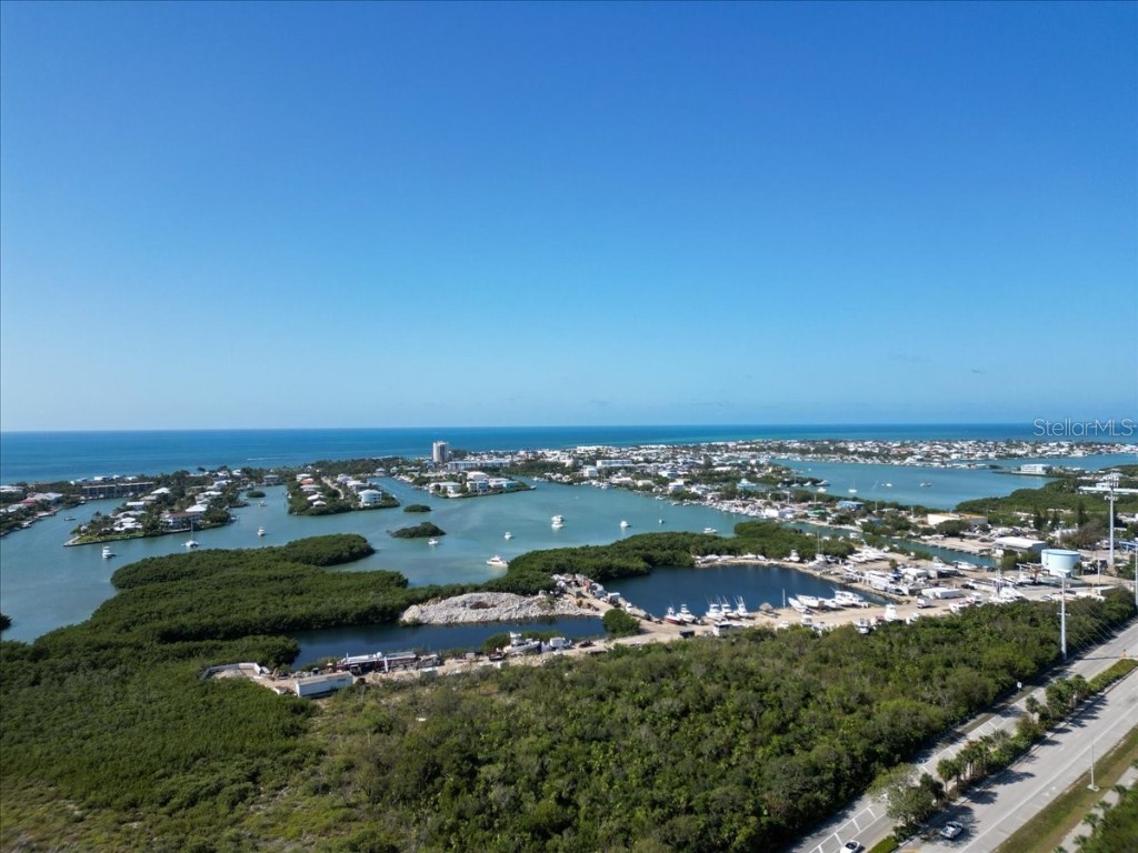 13900 Overseas Hwy Marathon FL 33050 - ATLANTIC OCEAN TB8362905 image34