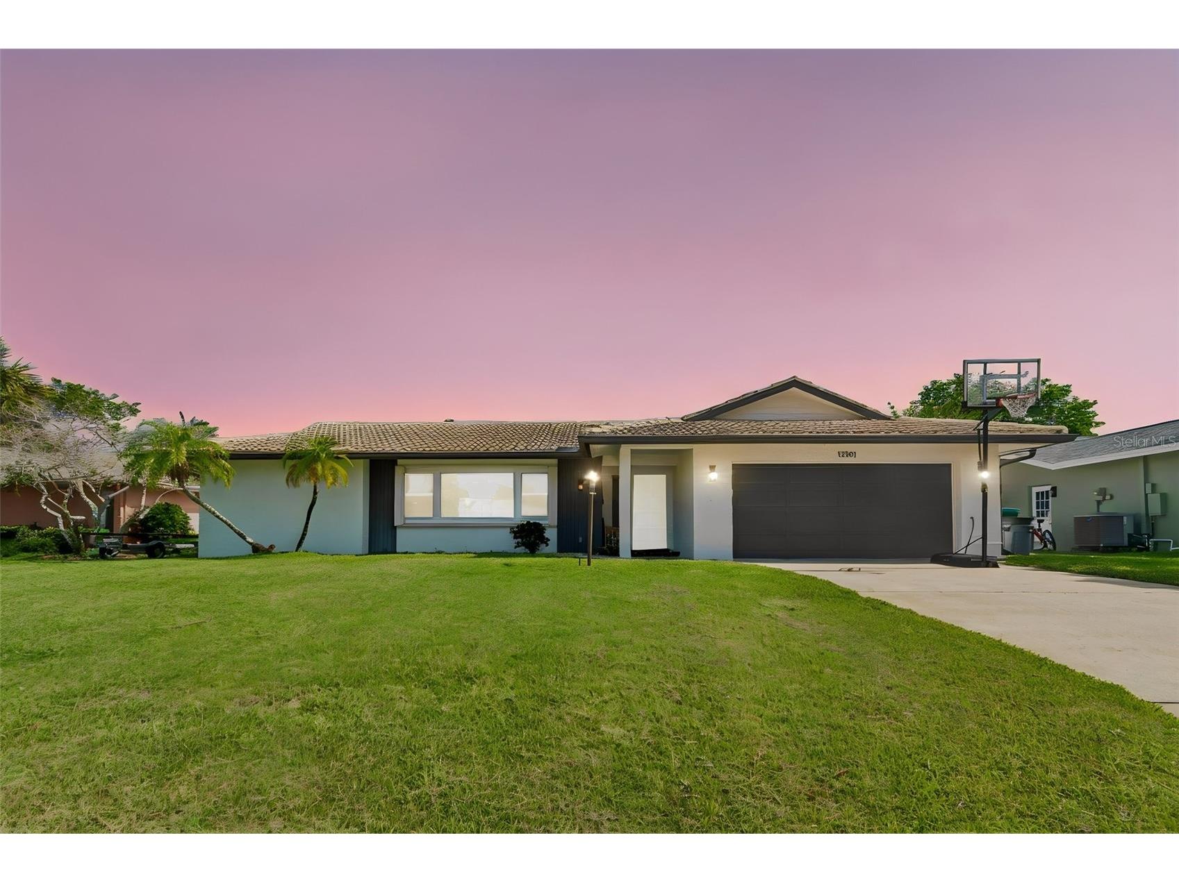 13901 88th Terrace Seminole FL 33776 TB8527781 image1