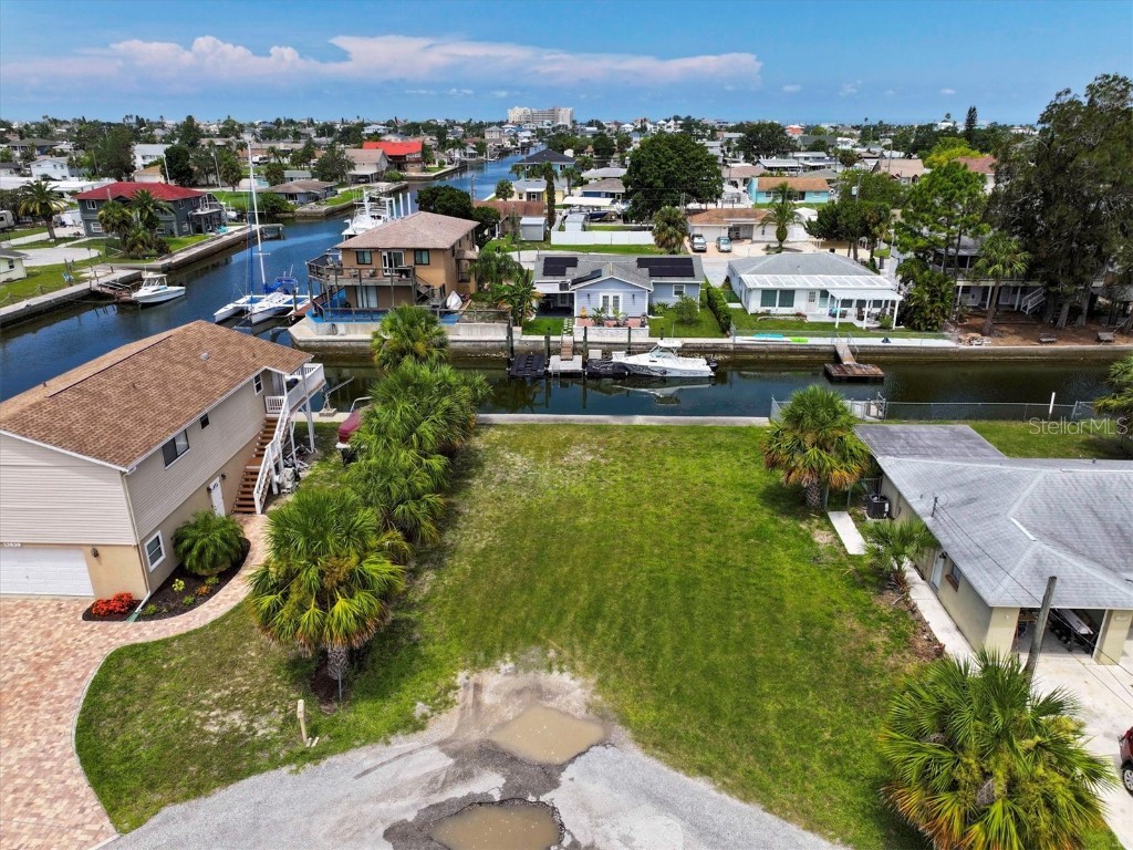 13901 Duley Avenue Hudson FL 34667 - DIRECT GULF ACCESS W7877392 image2