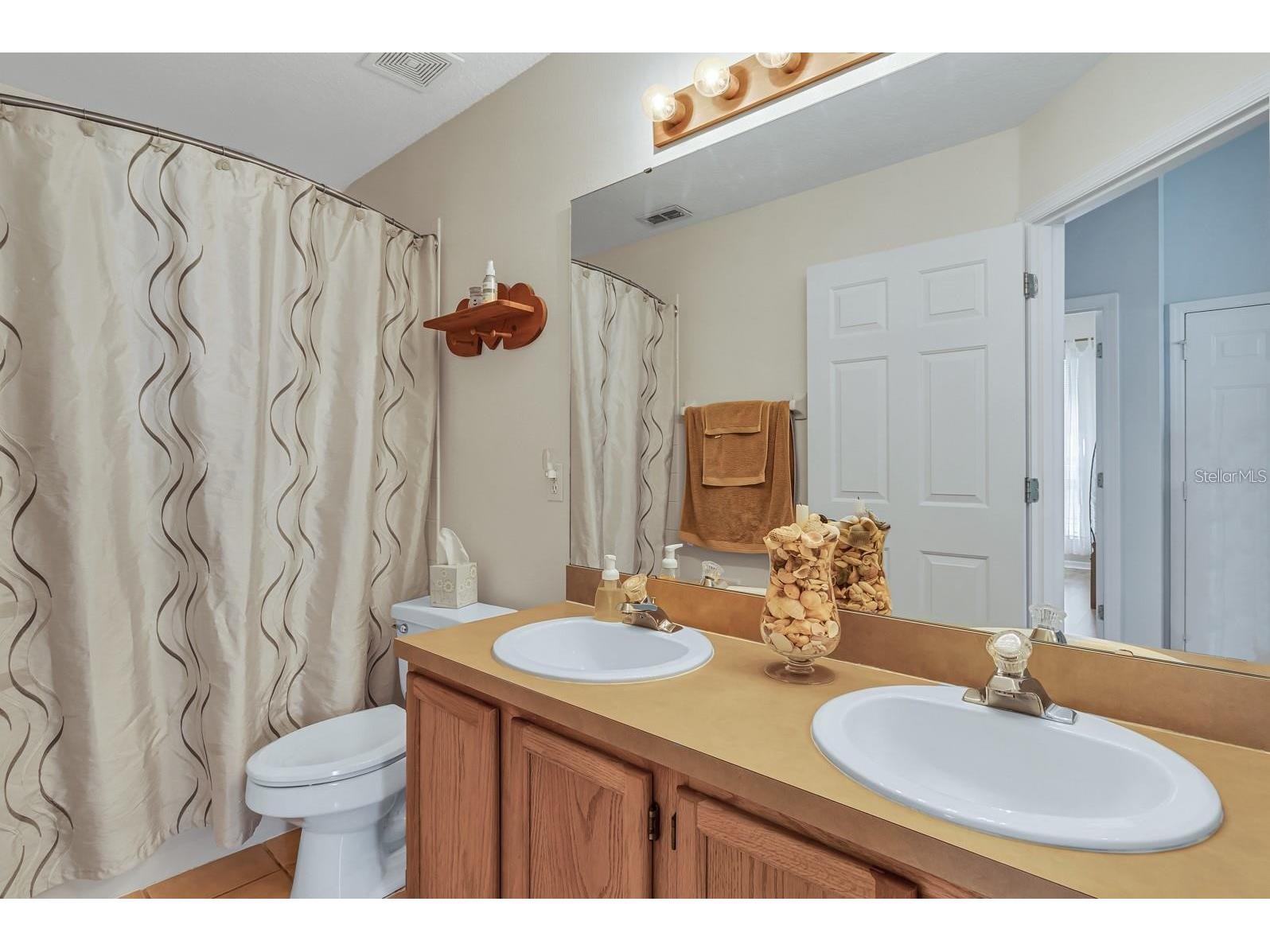 13903 Bluewater Circle Orlando FL 32828 R4911354 image18