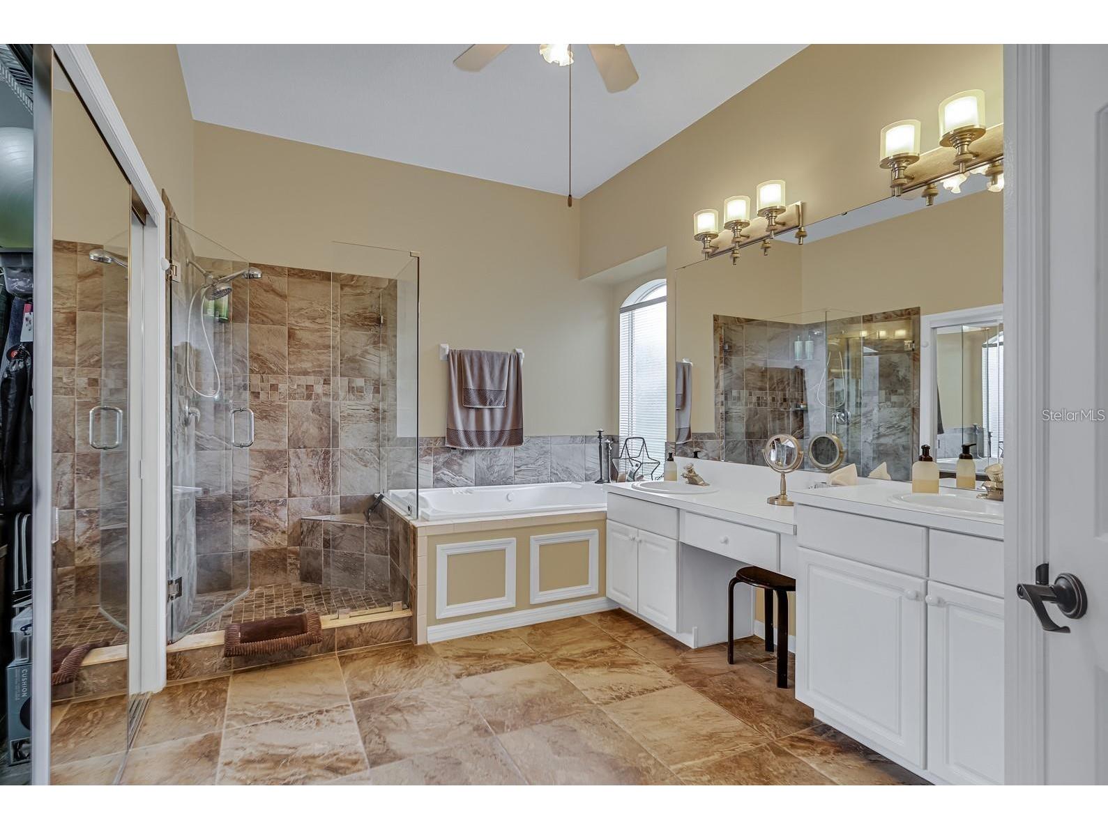 13903 Bluewater Circle Orlando FL 32828 R4911354 image22