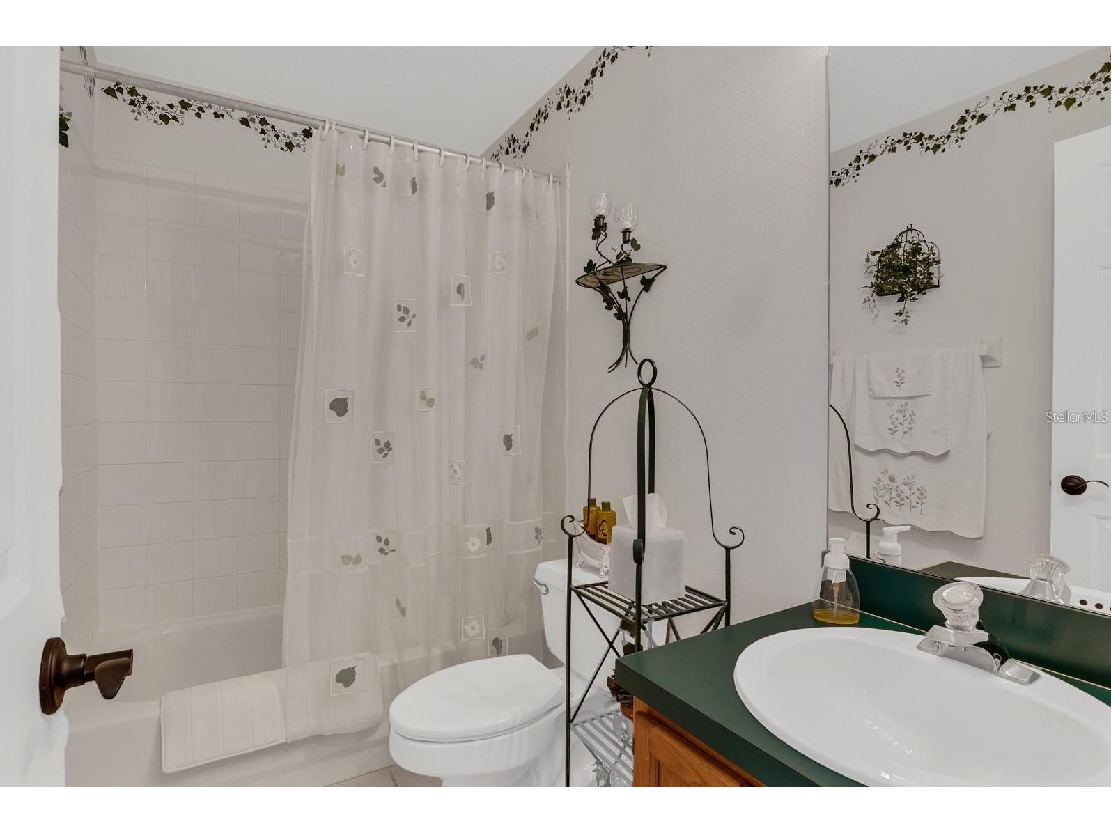 13903 Bluewater Circle Orlando FL 32828 R4911354 image24