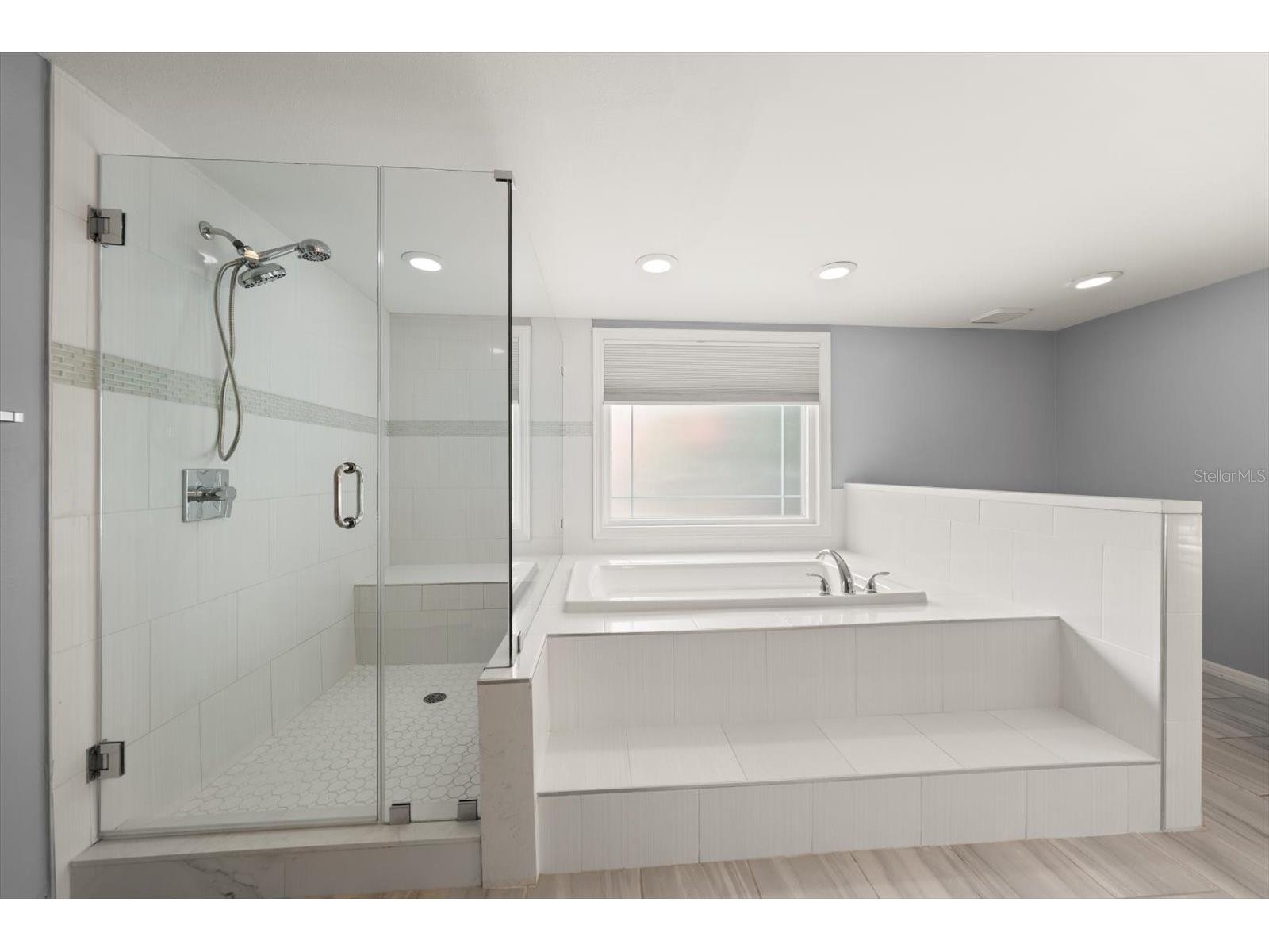 13903 Oberlin Manor Way Tampa FL 33613 TB8509726 image19