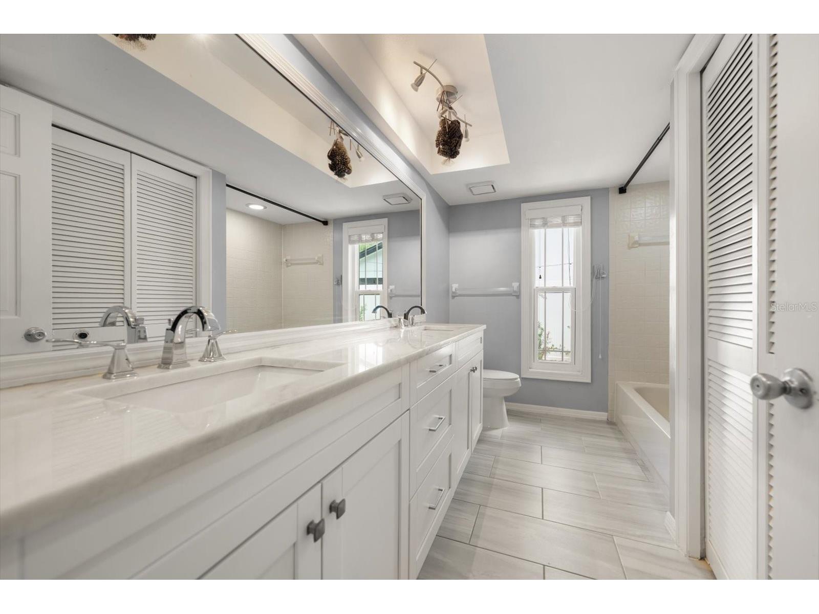 13903 Oberlin Manor Way Tampa FL 33613 TB8509726 image21