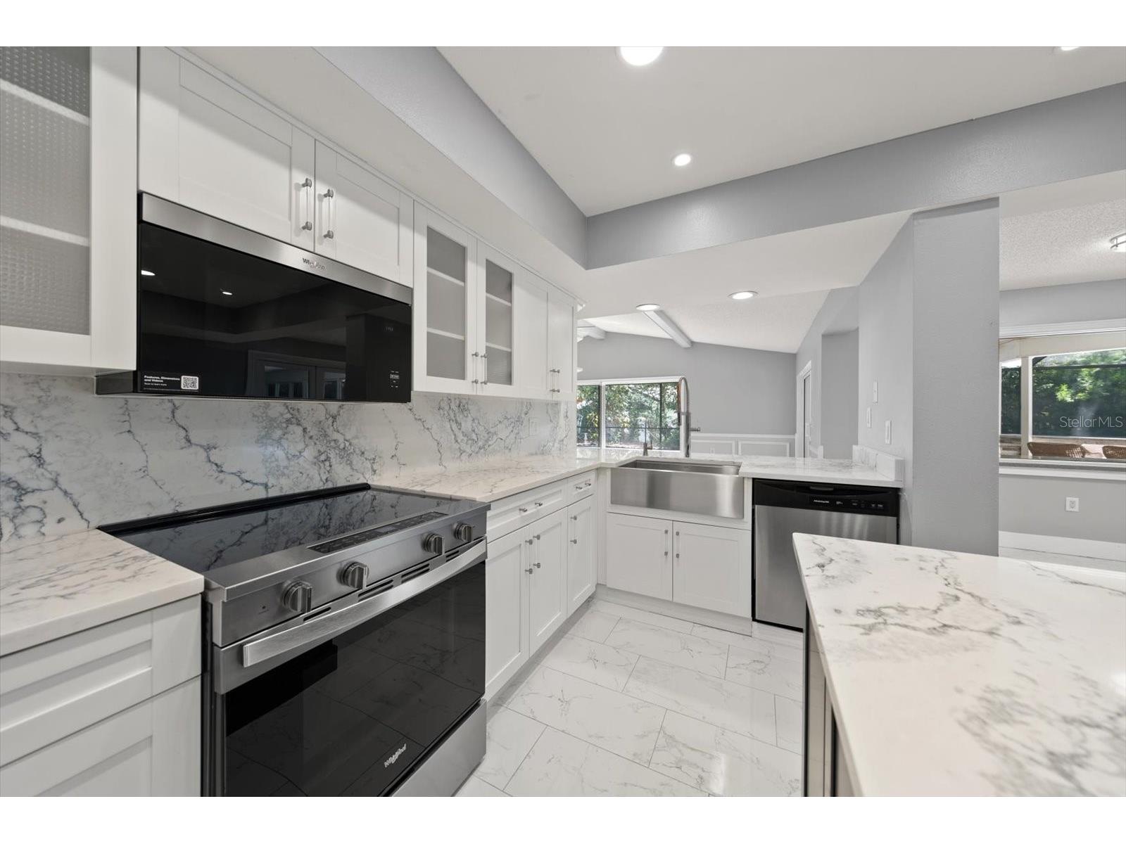 13903 Oberlin Manor Way Tampa FL 33613 TB8509726 image5