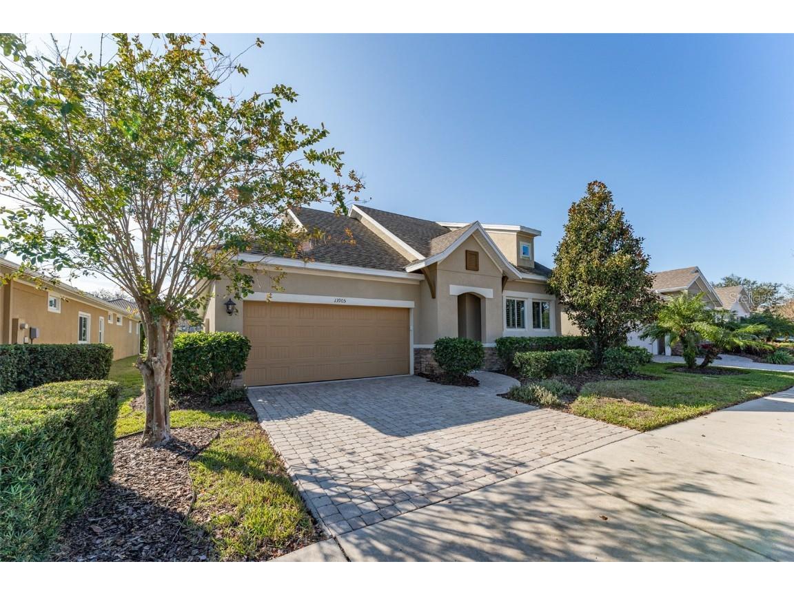 13905 Goldfinch Glade Lane Lithia FL 33547 TB8339984 image1