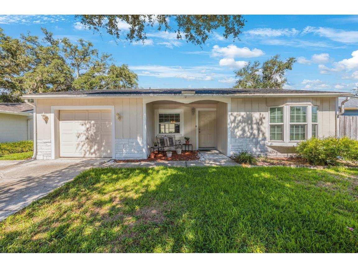 13906 Fullerton Drive Tampa FL 33625 U8248406 image1