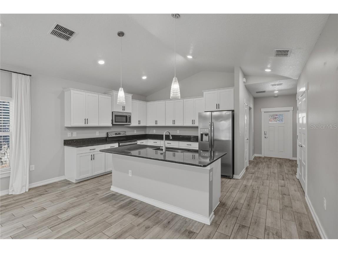 13907 9th Street Dade City FL 33525 TB8447570 image10