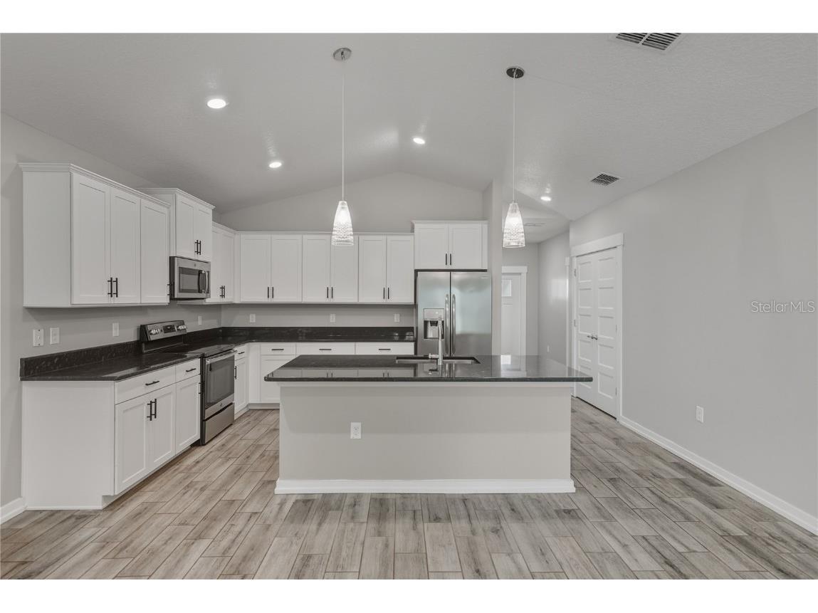 13907 9th Street Dade City FL 33525 TB8447570 image11