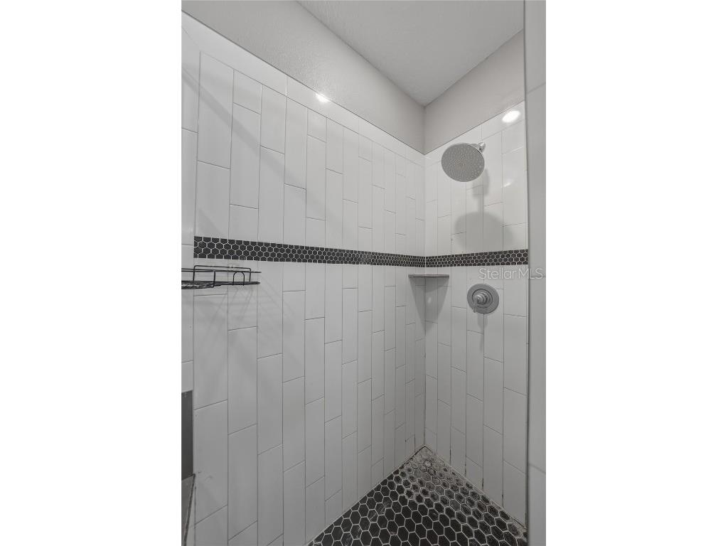 13907 9th Street Dade City FL 33525 TB8447570 image25