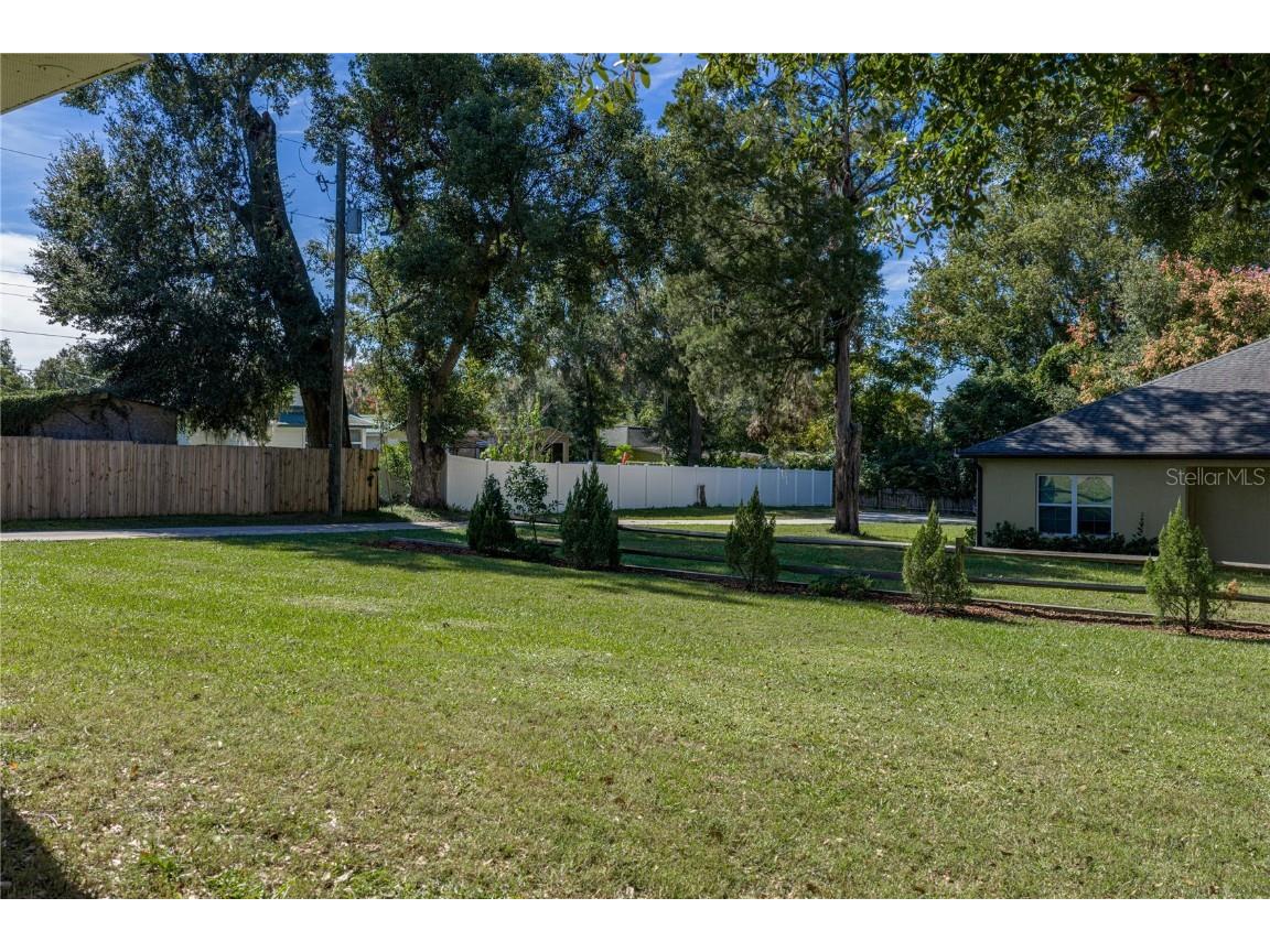 13907 9th Street Dade City FL 33525 TB8447570 image40