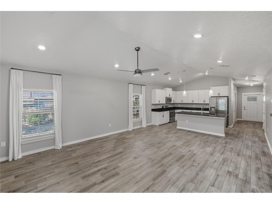 13907 9th Street Dade City FL 33525 TB8447570 image8