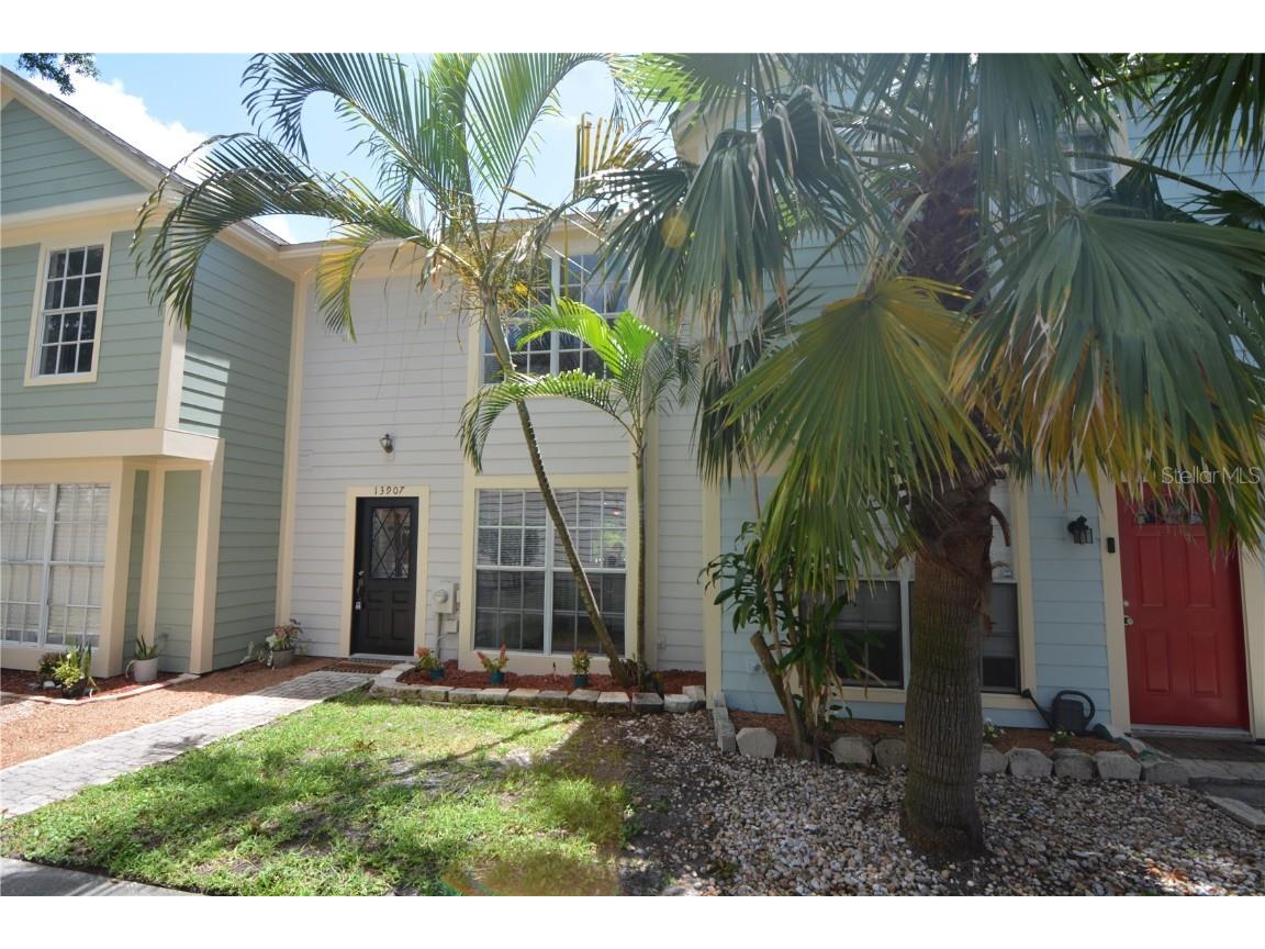 13907 Fletchers Mill Drive Tampa FL 33613 TB8395528 image1