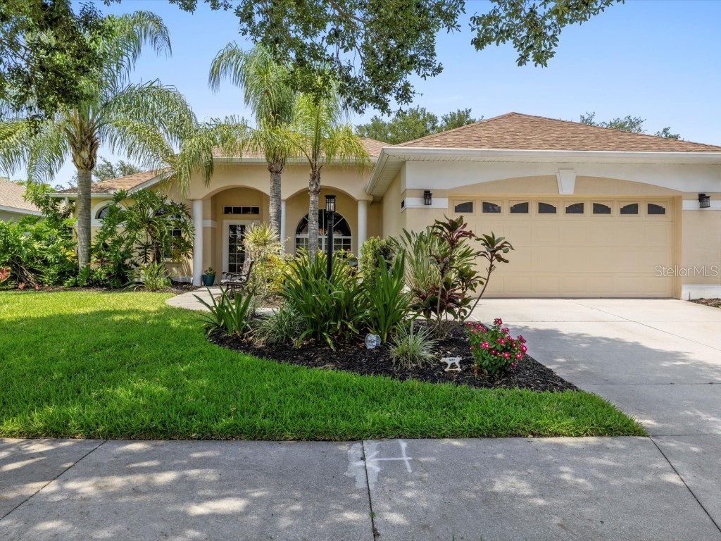 13907 Nighthawk Terrace Lakewood Ranch FL 34202 A4567592 image1