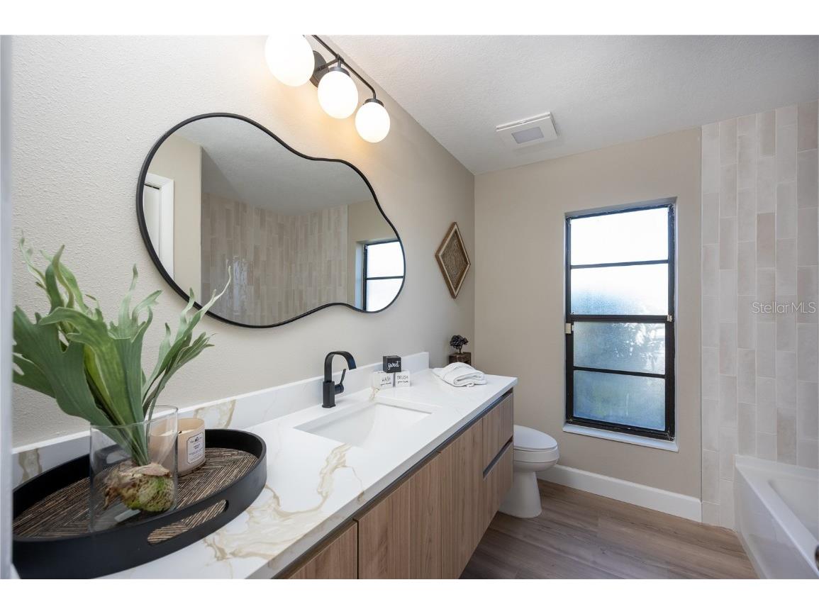 13907 Wellesford Way Tampa FL 33624 TB8454917 image22