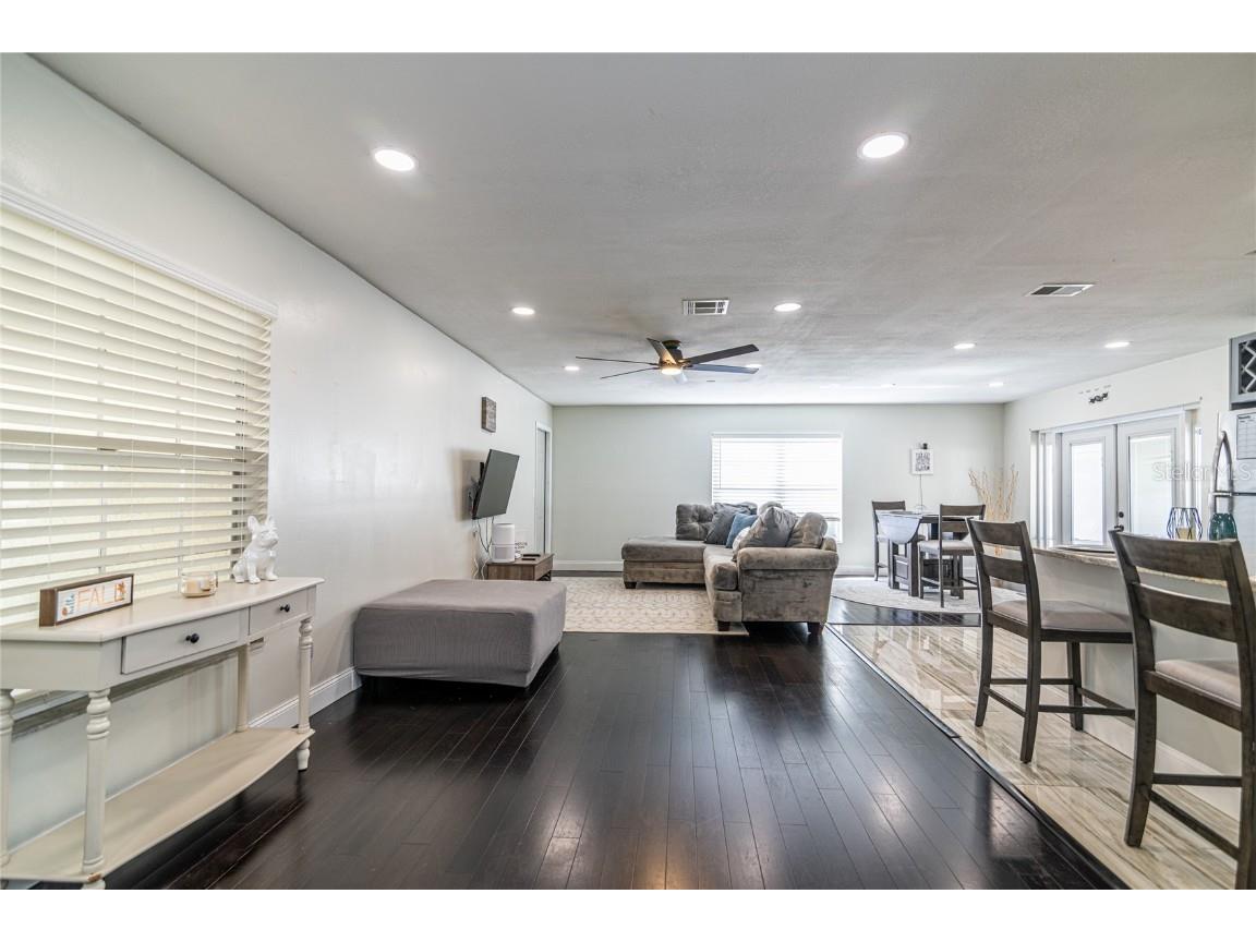 13908 Capitol Drive Tampa FL 33613 TB8439260 image11