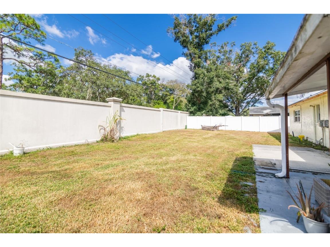 13908 Capitol Drive Tampa FL 33613 TB8439260 image22