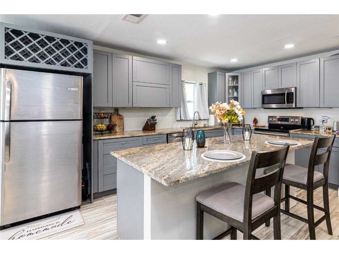 13908 Capitol Drive Tampa FL 33613 TB8439260 image5