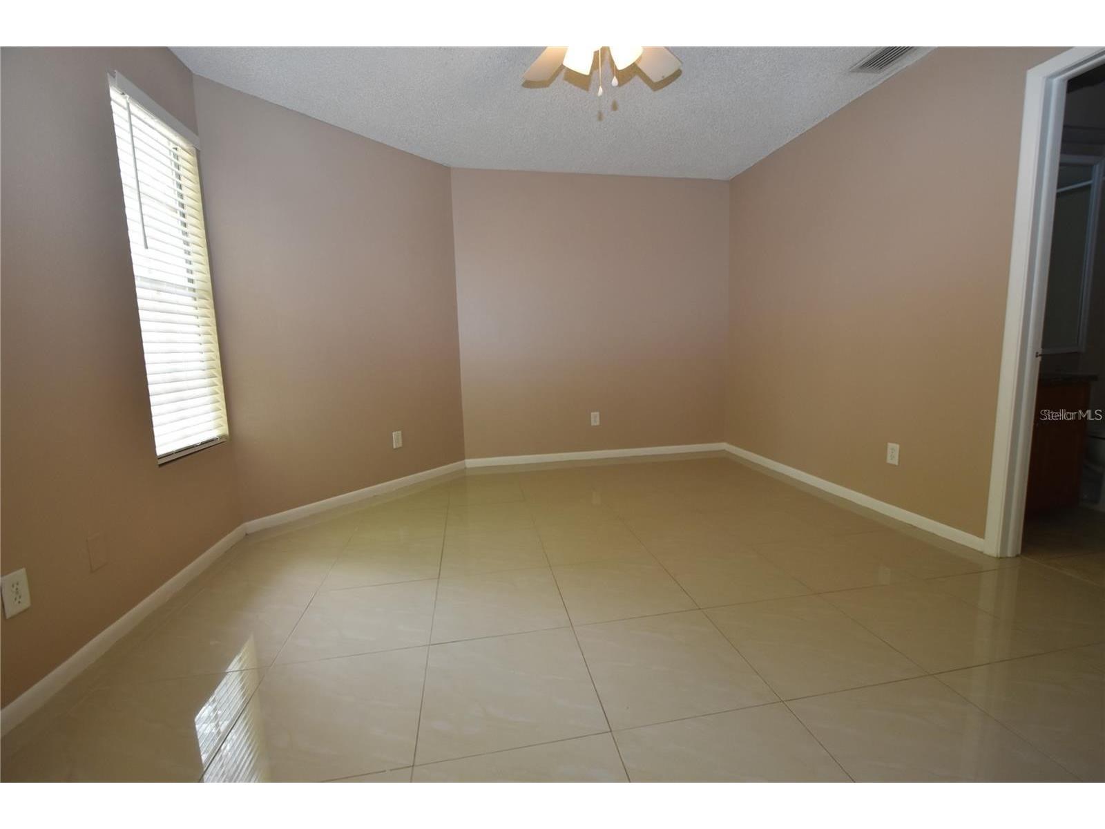 13908 Fletchers Mill Drive Tampa FL 33613 TB8491273 image9
