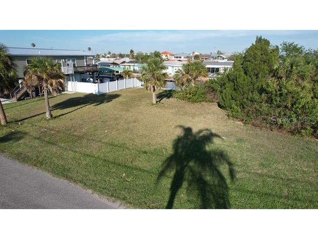 13908 King Hudson FL 34667 W7884047 image17
