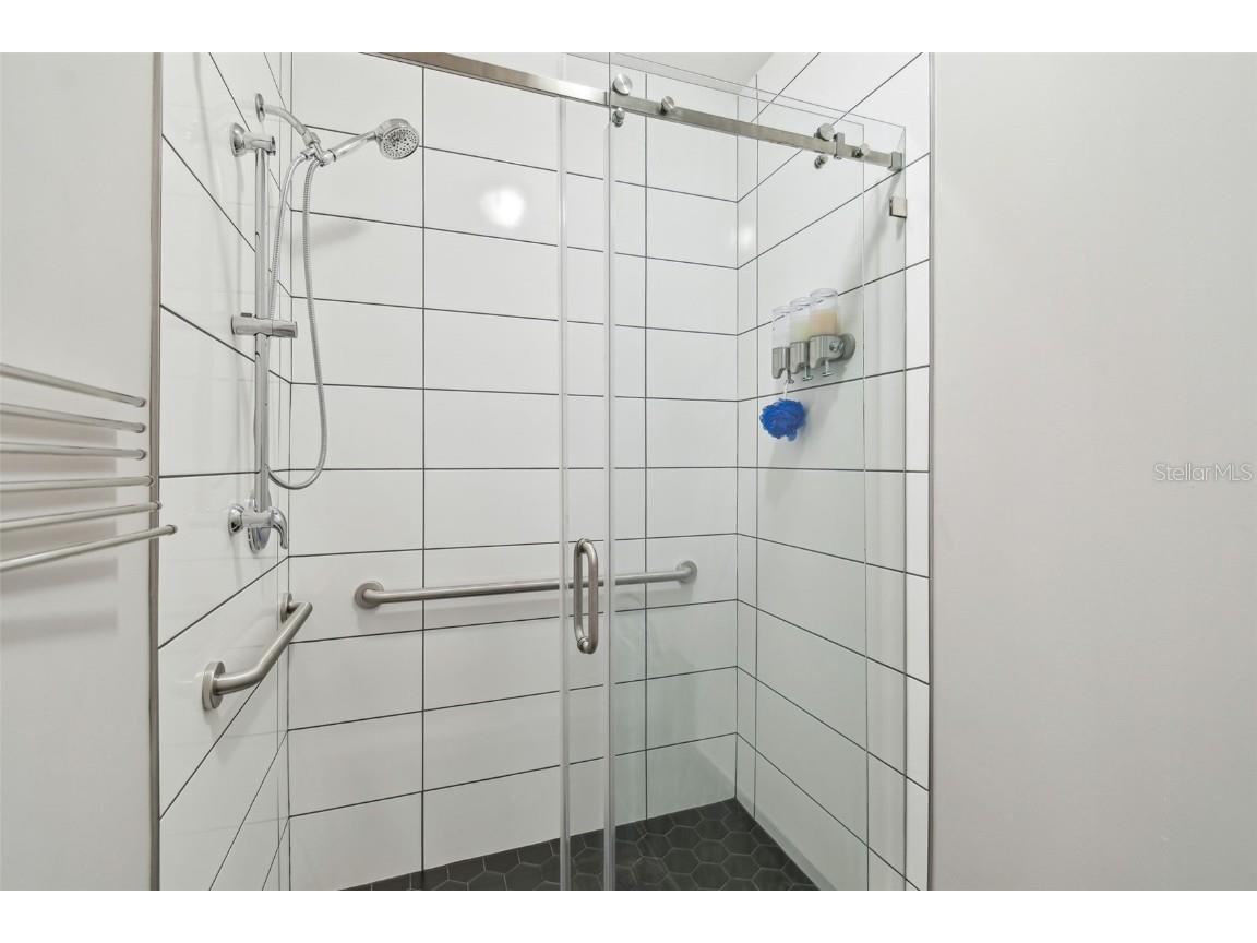 13908 Monroes Business Park Tampa FL 33635 TB8390449 image32