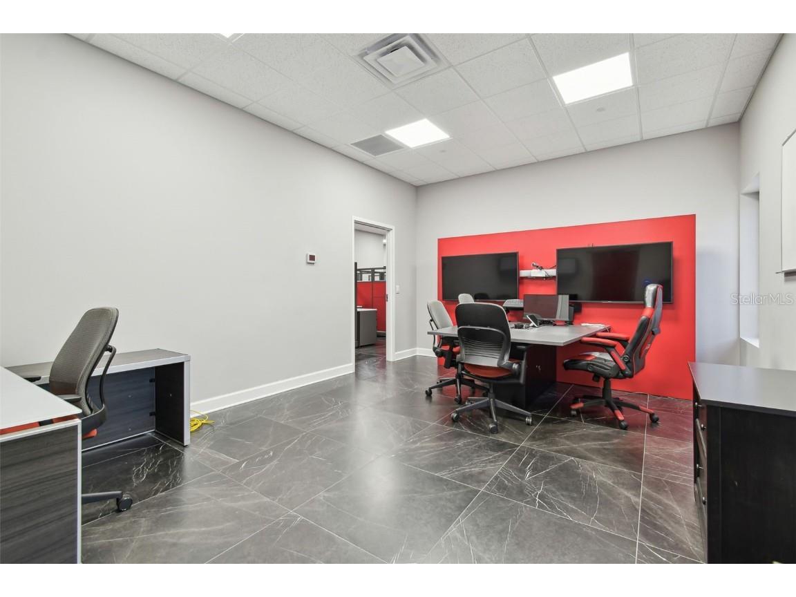 13908 Monroes Business Park Tampa FL 33635 TB8390449 image42