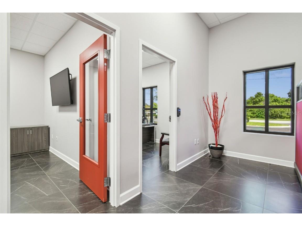 13908 Monroes Business Park Tampa FL 33635 TB8390449 image50