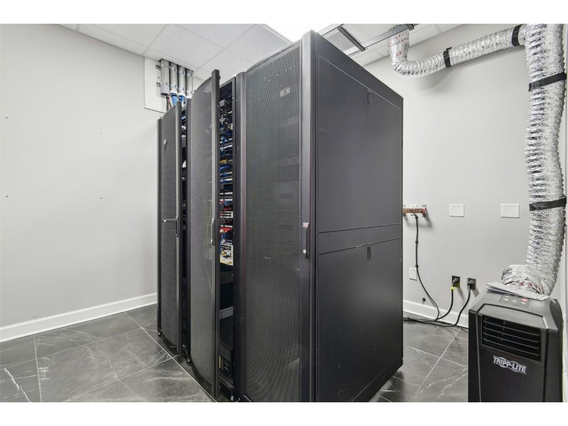 13908 Monroes Business Park Tampa FL 33635 TB8390449 image57