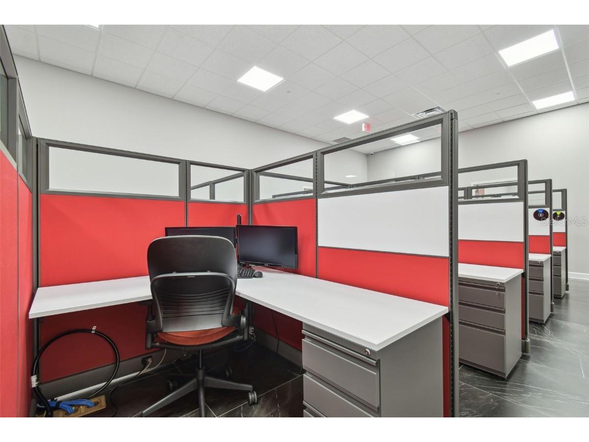 13908 Monroes Business Park Tampa FL 33635 TB8390449 image59