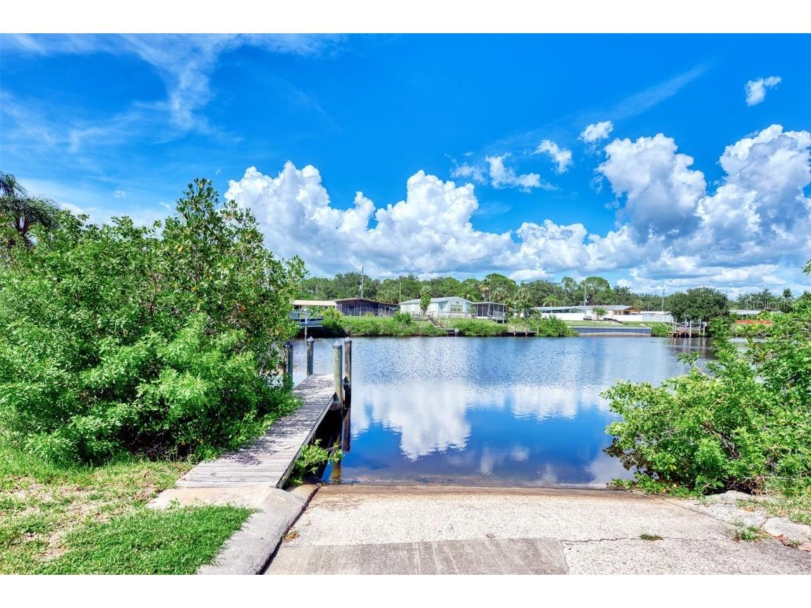 1391 Flamingo Drive Englewood FL 34224 - RED FISH WATERWAY D6143112 image21