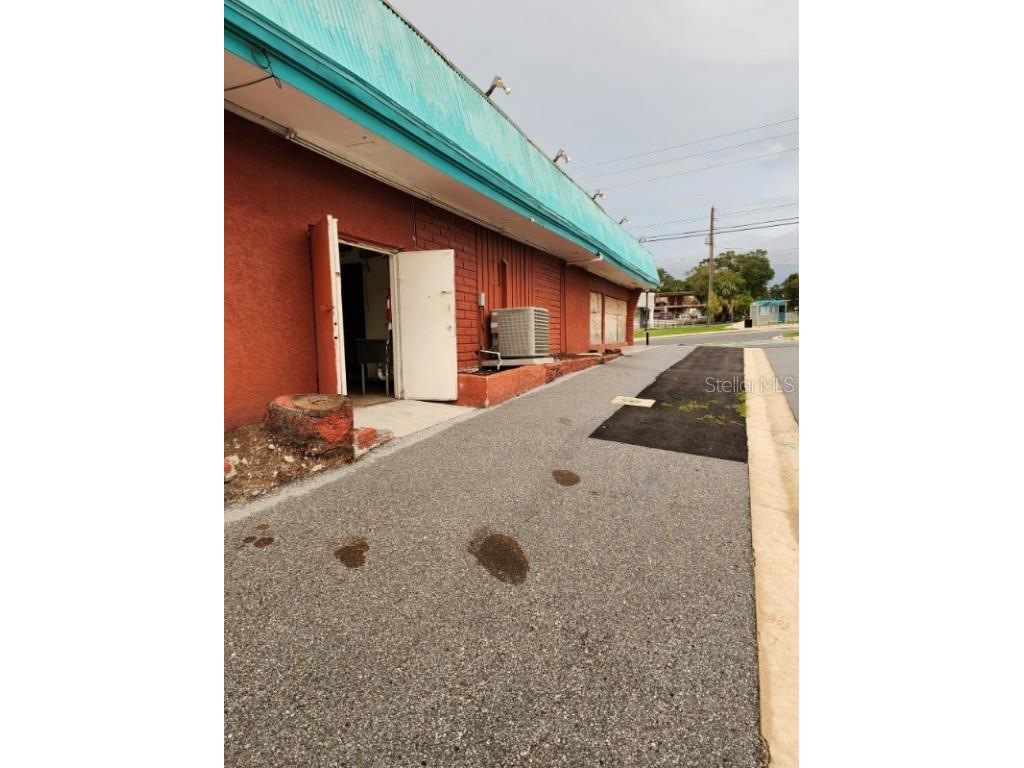 1391 Gulf To Bay Boulevard Clearwater FL 33755 U8255996 image14