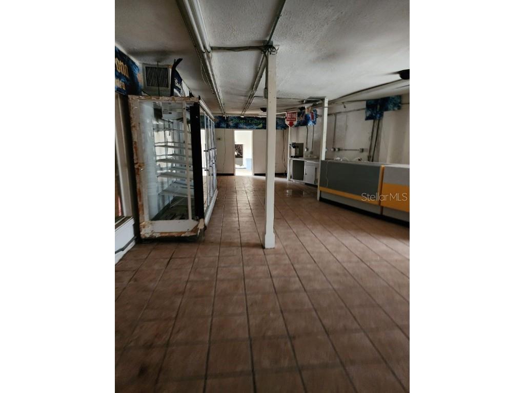 1391 Gulf To Bay Boulevard Clearwater FL 33755 U8255996 image5