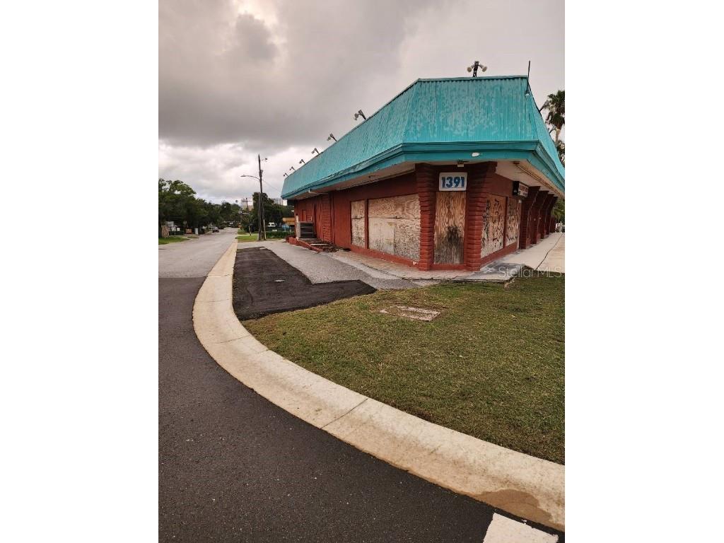 1391 Gulf To Bay Boulevard Clearwater FL 33755 U8255996 image6