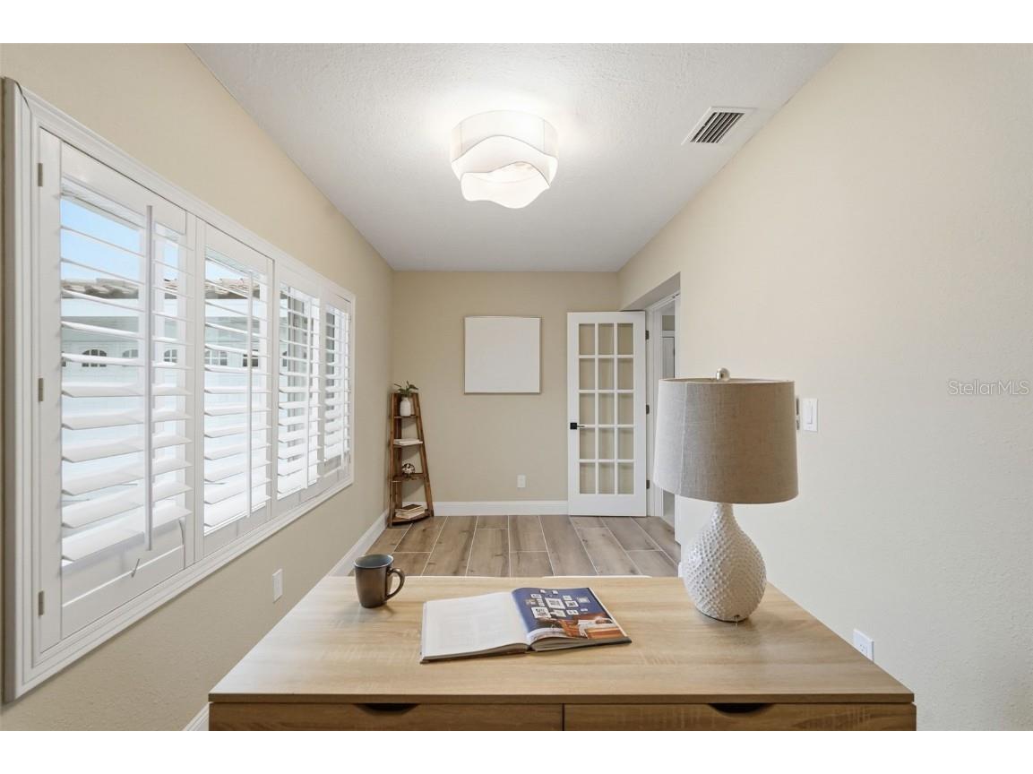 1391 Sea Gull Drive S Saint Petersburg FL 33707 - BOCA CEIGA BAY GULF TB8442892 image19