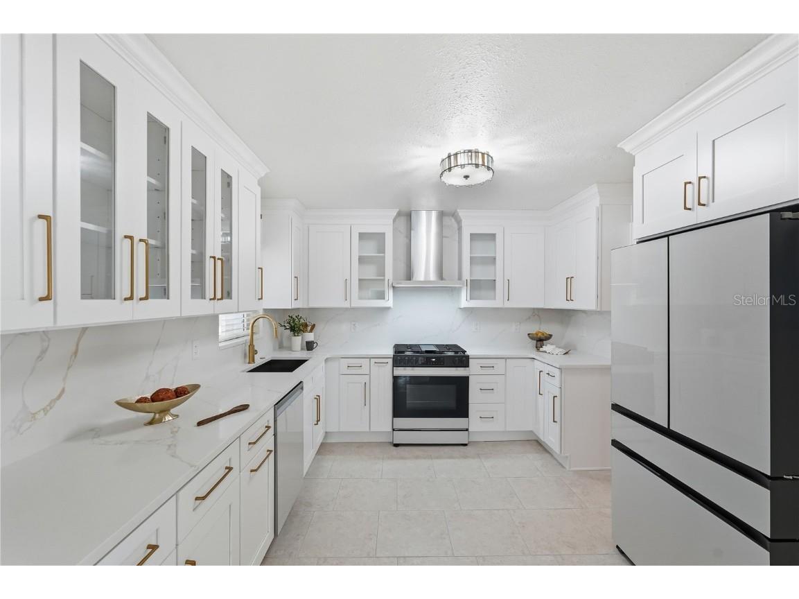 1391 Sea Gull Drive S Saint Petersburg FL 33707 - BOCA CEIGA BAY GULF TB8442892 image3